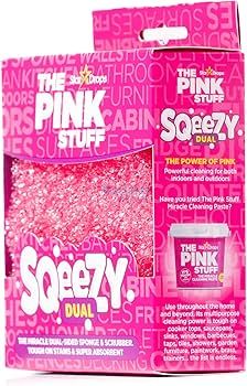The Pink Stuff Squeezy. гъвкава почистваща гъба с променлива твърдост според температурата на водата. в опаковка с розов фон